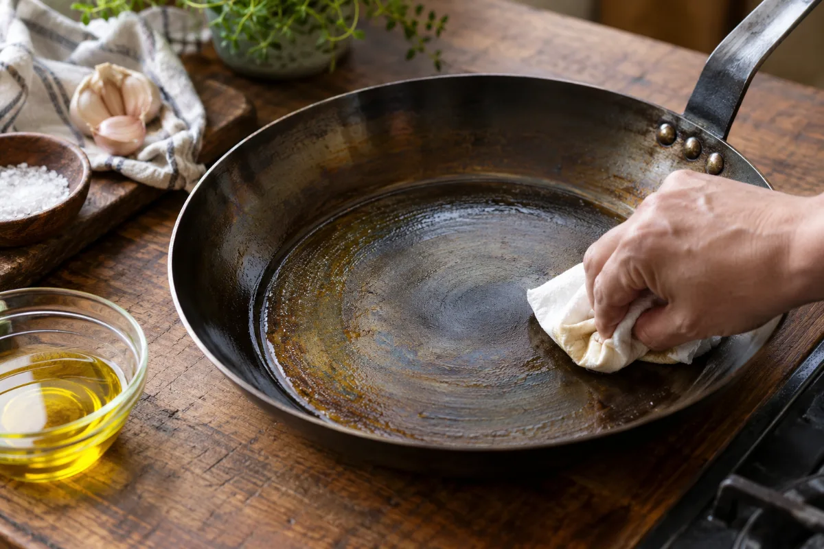 How To Season A Carbon Steel Pan guide image 4